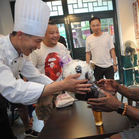 最强NBA本华莱士，草根逆袭的防守图腾，铁血活塞的终极底牌